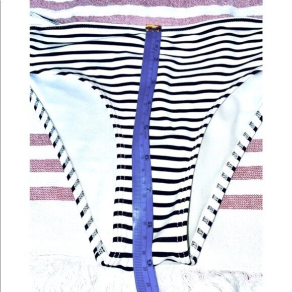 Hollister Swim Bikini Bottom Bottoms - Picture 15 of 16